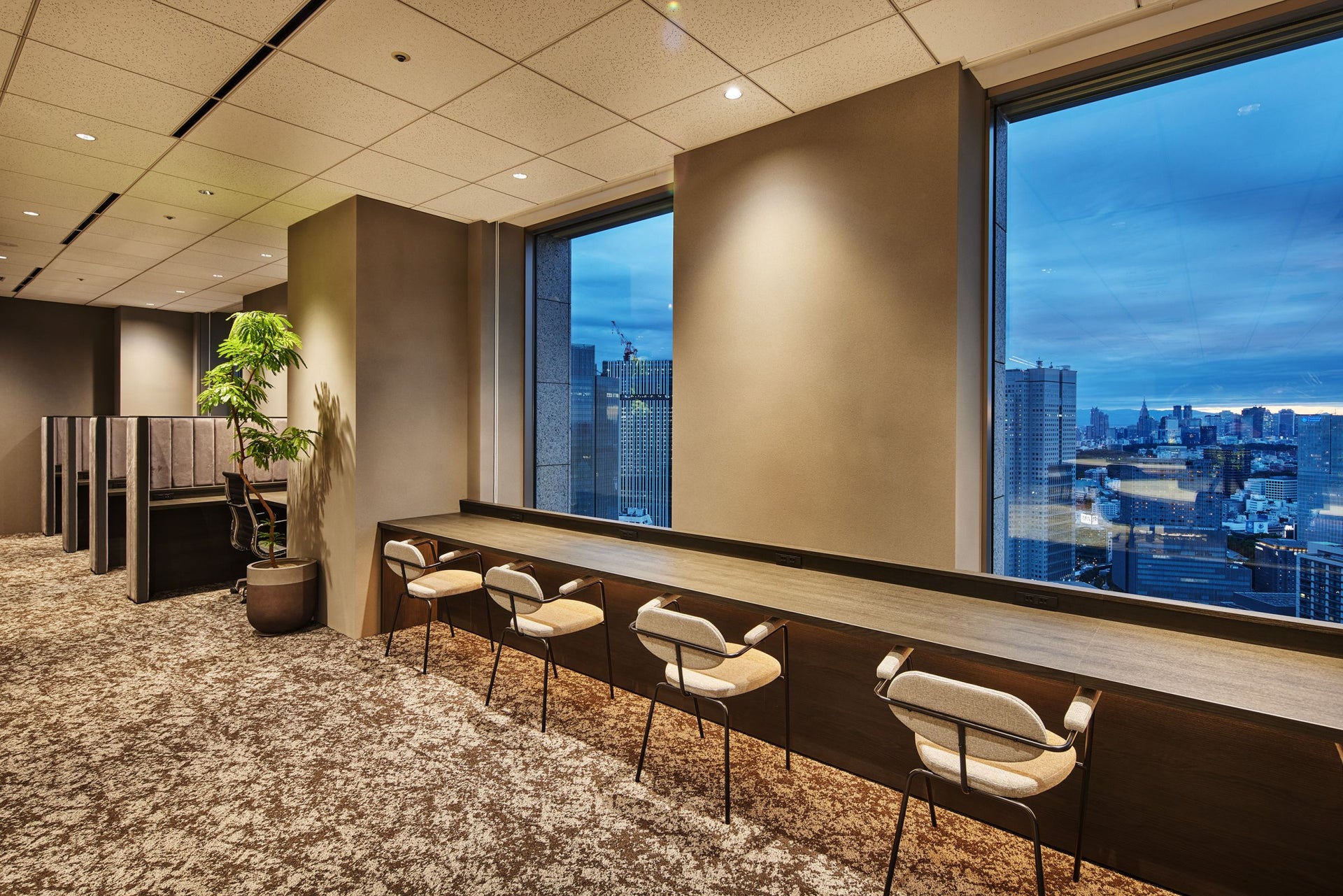 霞ヶ関キャピタル株式会社　34階増床プロジェクト